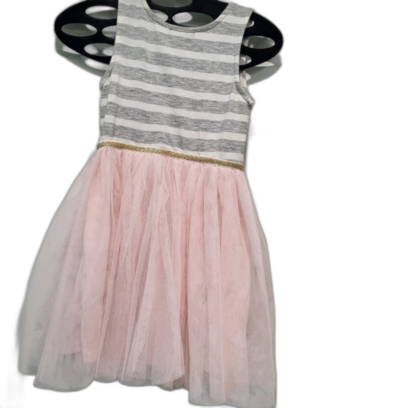 BUNDLE - Girls Dresses with Tulle  and NEW Disney Princess Tea Set - Size 5 - Picture 4 of 8